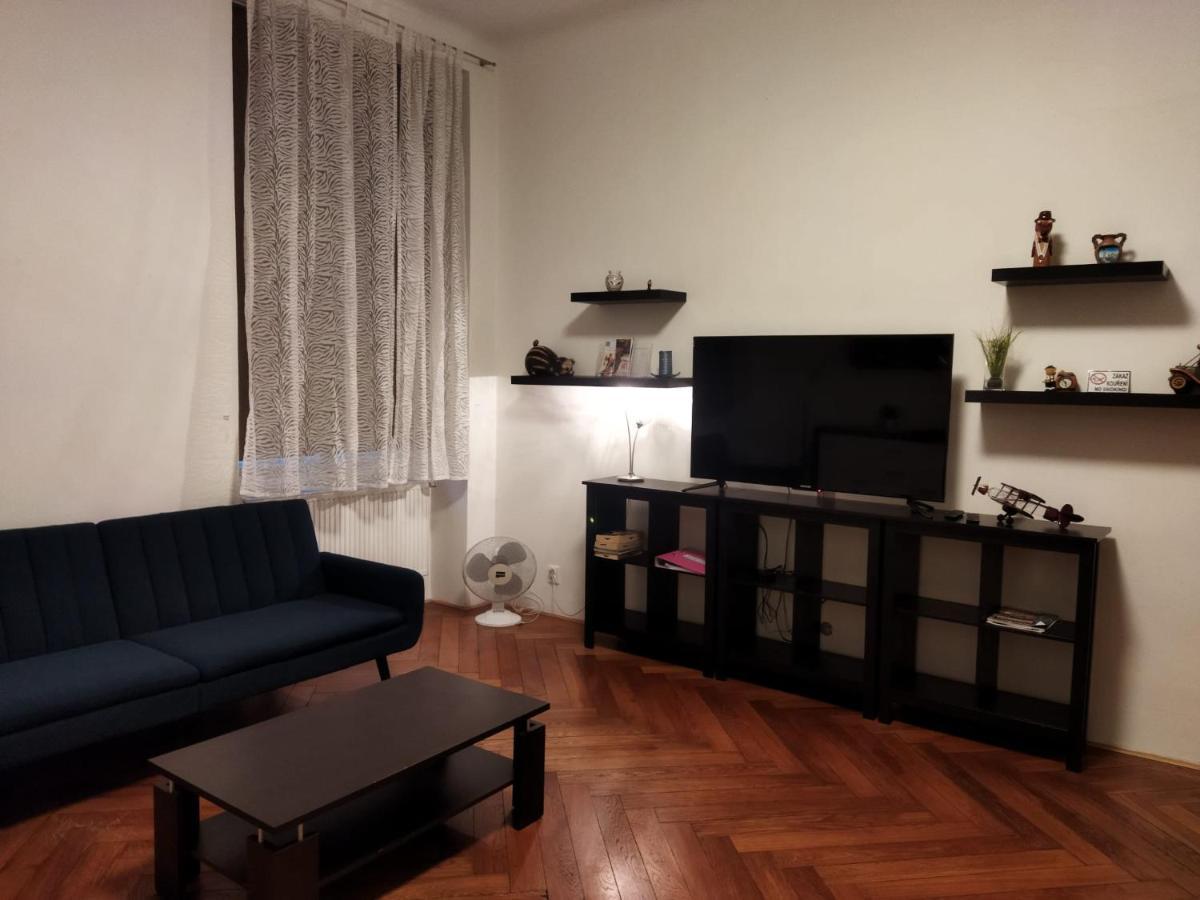 Tiva Downtown Apartments Praga Exterior foto