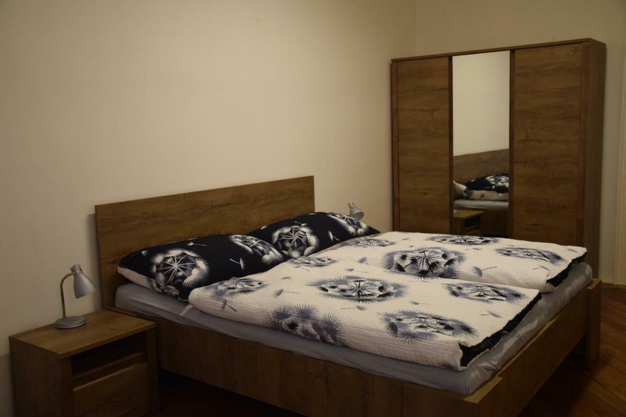 Tiva Downtown Apartments Praga Exterior foto