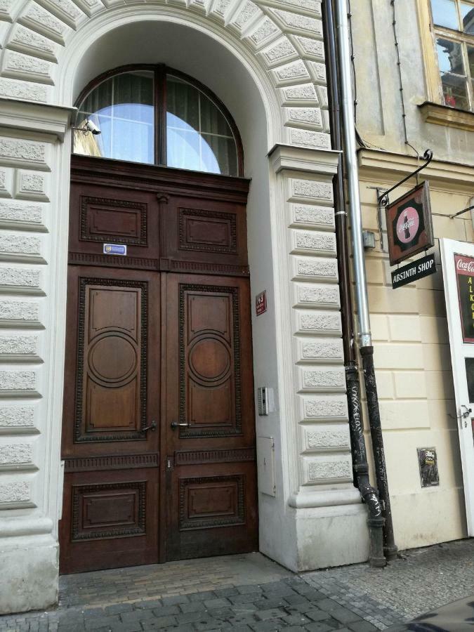 Tiva Downtown Apartments Praga Exterior foto